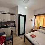 Toni Caca * Ksamil